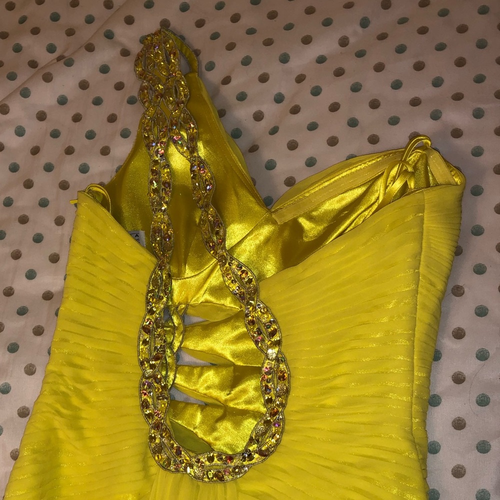 Prom/Formal Dress - Picture 5 of 9